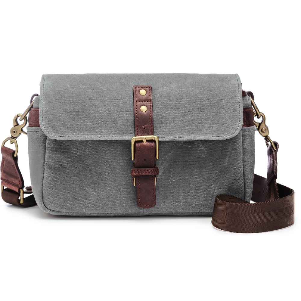 Ona - Bowery - Camera Bag in Smoke